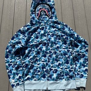 Bape shark